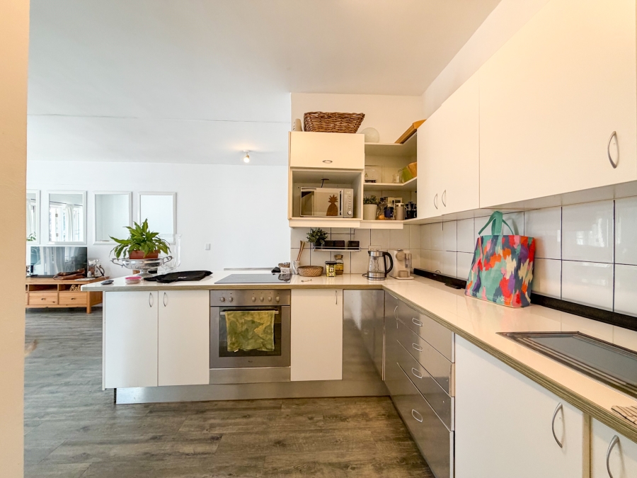 1 Bedroom Property for Sale in Oranjezicht Western Cape
